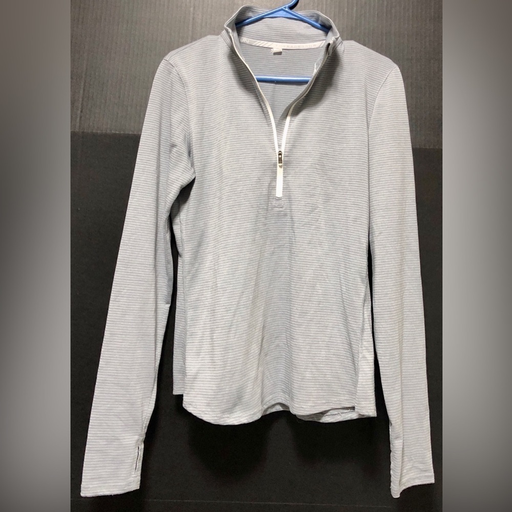 ⛵️Under Armour Gray Striped Threadborne Streaker 1/2 Zip Shirt - Picture 6 of 14